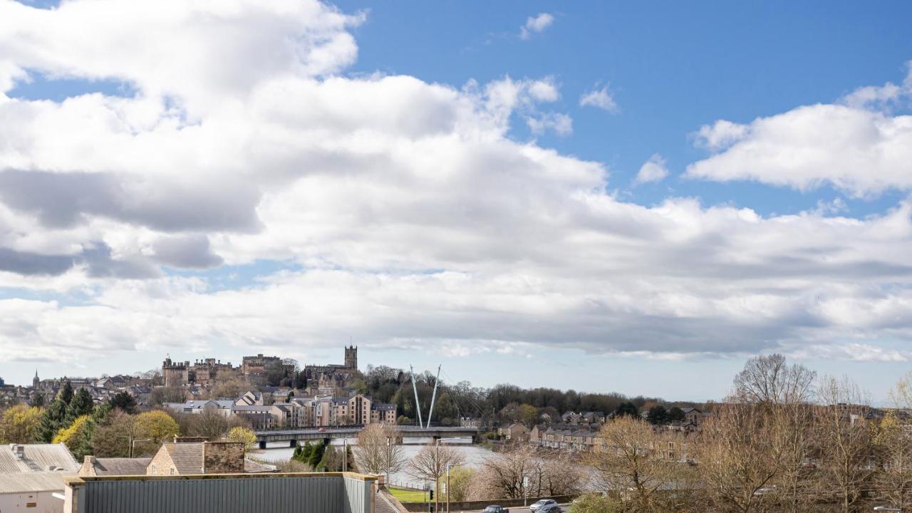 Bridge Square Apartments ランカスター エクステリア 写真